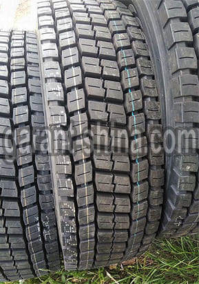 Bontyre D-730 (приводная) 295/75 R22.5 146/143M 16PR - Фото шин на улице